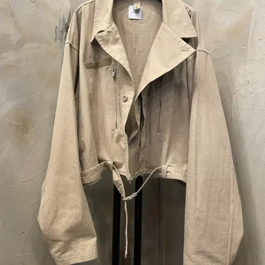[BUNJANG] Ameri Graffiti Military Short Oversized Jacket / AMERI 아메리 그래피티 트렌치 숏 오버사이즈드 자켓 점퍼 66