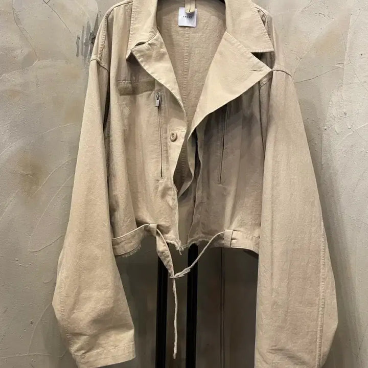 [BUNJANG] Ameri Graffiti Military Short Oversized Jacket / AMERI 아메리 그래피티 트렌치 숏 오버사이즈드 자켓 점퍼 66