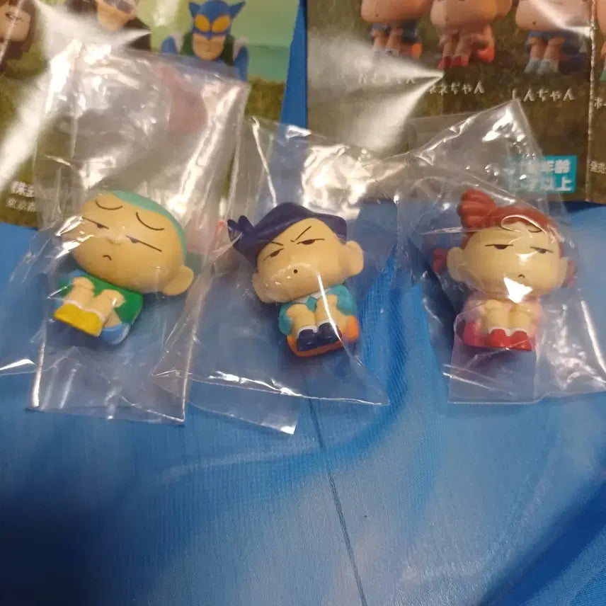[BUNJANG] Crayon Shin-chan Machiboke Gacha Set (Tetsu, Yumi, Hiroshi) / 짱구 마치보케 가챠 철수 유리 훈이 일괄