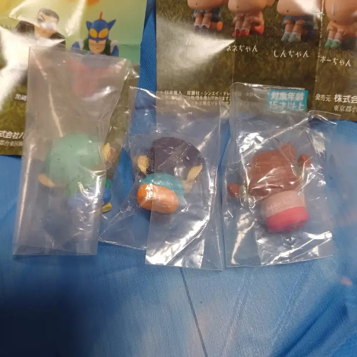 [BUNJANG] Crayon Shin-chan Machiboke Gacha Set (Tetsu, Yumi, Hiroshi) / 짱구 마치보케 가챠 철수 유리 훈이 일괄