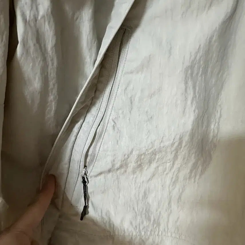 [BUNJANG] Zerogram Windbreaker Jacket Ivory / 제로그램 바람막이 자켓 아이보리