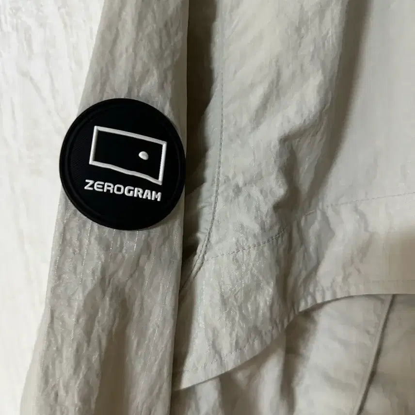 [BUNJANG] Zerogram Windbreaker Jacket Ivory / 제로그램 바람막이 자켓 아이보리