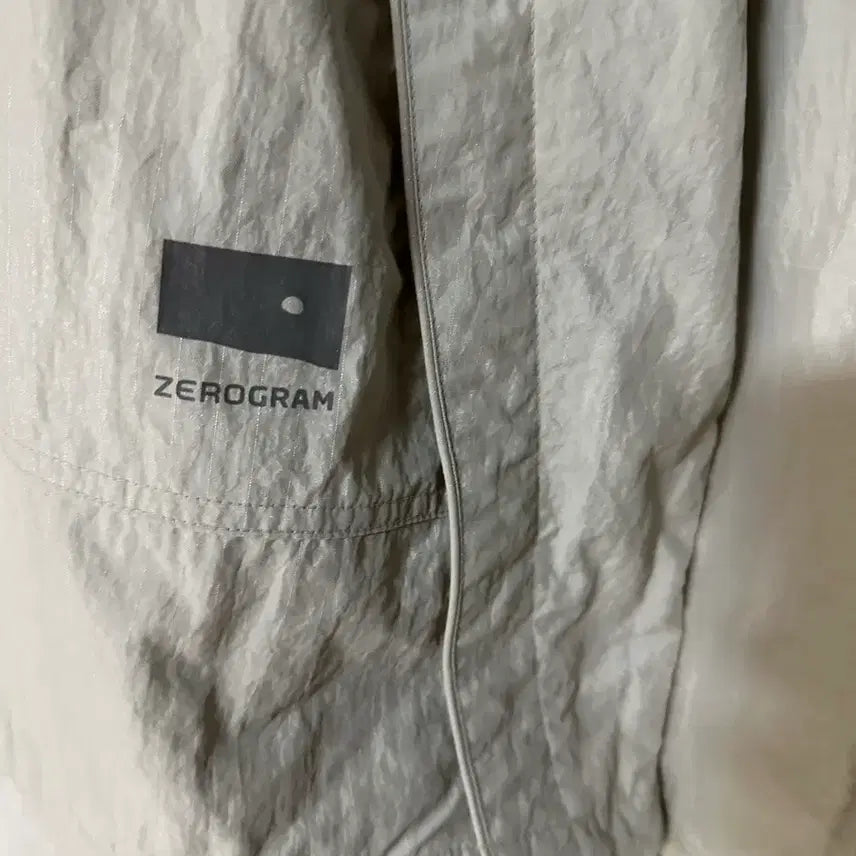 [BUNJANG] Zerogram Windbreaker Jacket Ivory / 제로그램 바람막이 자켓 아이보리