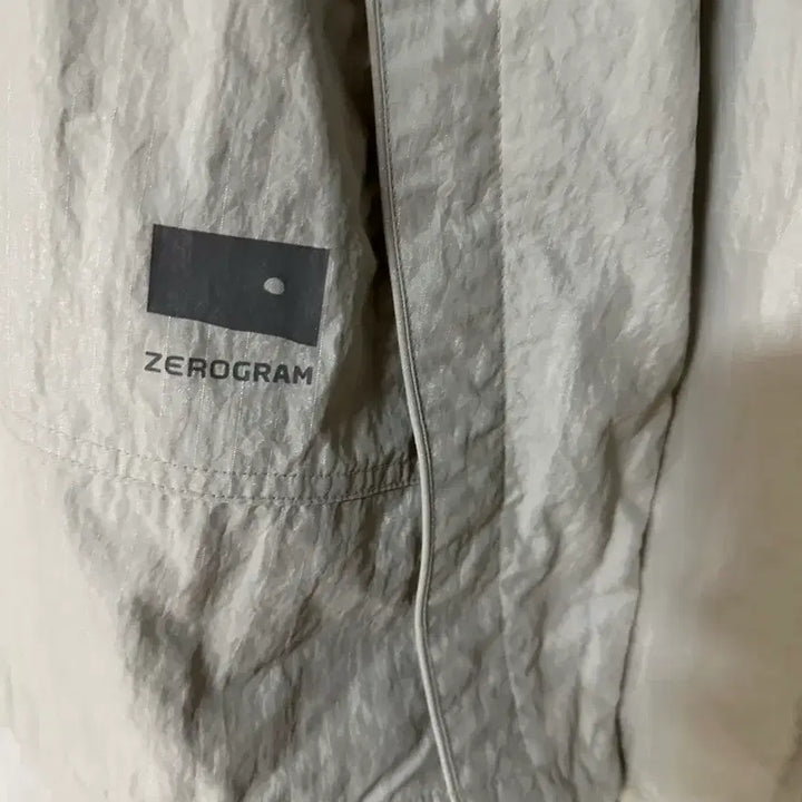 [BUNJANG] Zerogram Windbreaker Jacket Ivory / 제로그램 바람막이 자켓 아이보리