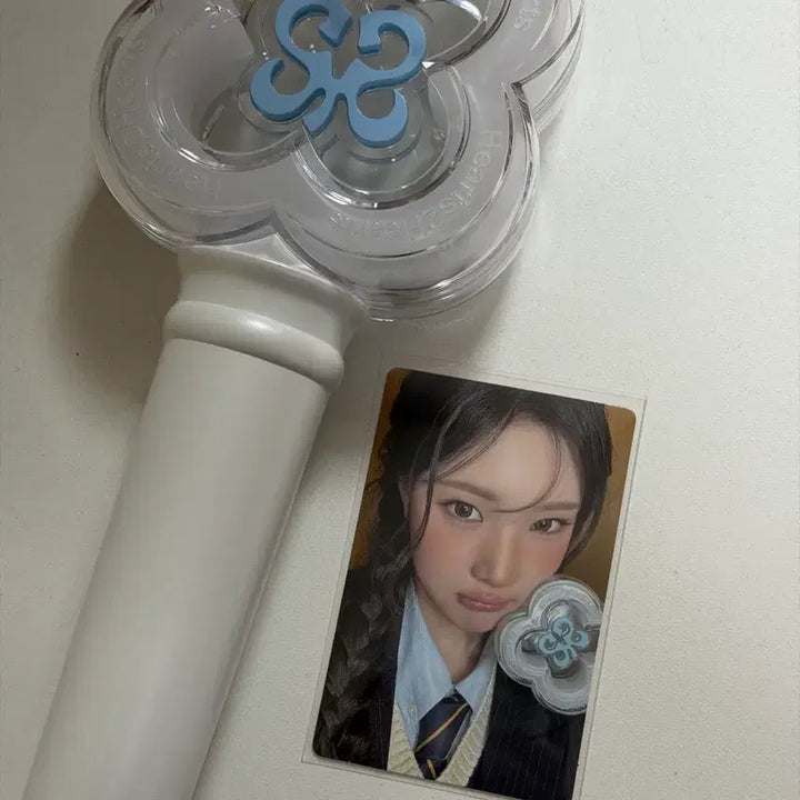 [BUNJANG] Heart to Heart Official Lightstick / 하츠투하츠 응원봉 양도