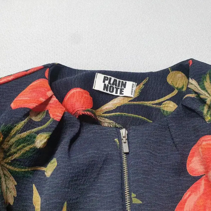 [BUNJANG] Plain Note Flower Pattern Zip-Up Jumper Women&