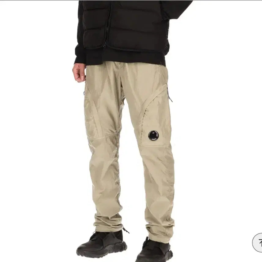 [BUNJANG] CP컴퍼니 CHROME -R REGULAR ZIPPED PANTS / CP컴퍼니 CHROME -R REGULAR ZIPPED PANTS