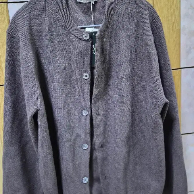 [BUNJANG] Always Washable Crop Round Cardigan / 옷) 웬즈데이오아시스 올웨이즈 워셔블 크롭 라운드 가디건