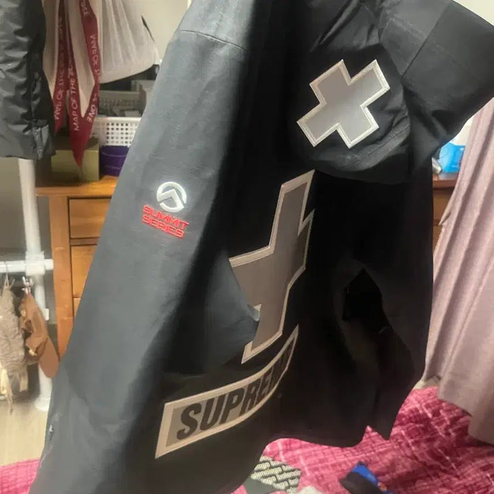 [BUNJANG] Supreme x The North Face 22SS Summit Series Rescue Mountain Pro Jacket Black / [XL]슈프림x노스페이스 22SS 서밋시리즈 레스큐 마운틴 프로자켓 블랙