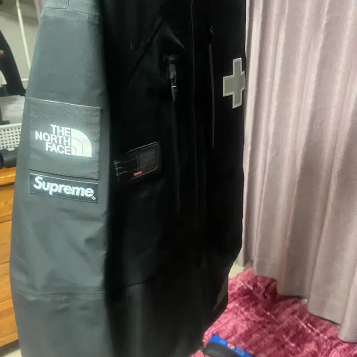 [BUNJANG] Supreme x The North Face 22SS Summit Series Rescue Mountain Pro Jacket Black / [XL]슈프림x노스페이스 22SS 서밋시리즈 레스큐 마운틴 프로자켓 블랙