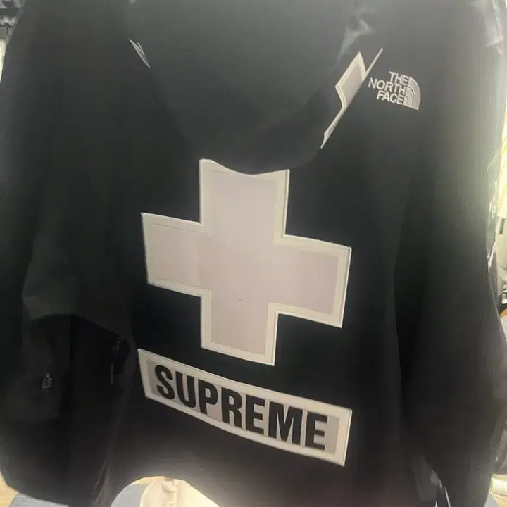 [BUNJANG] Supreme x The North Face 22SS Summit Series Rescue Mountain Pro Jacket Black / [XL]슈프림x노스페이스 22SS 서밋시리즈 레스큐 마운틴 프로자켓 블랙