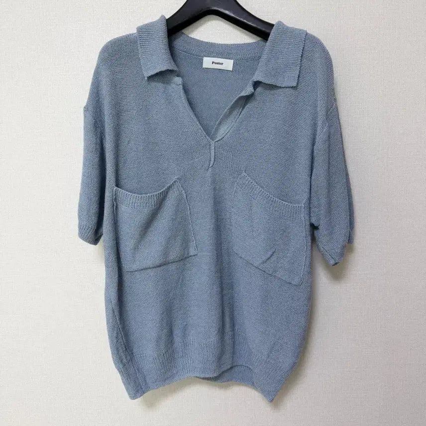 [BUNJANG] Poster Brand V-Neck Short Sleeve Knit Top / 새상품,착용컷o)유명도매택 포스터 반팔 니트 블루