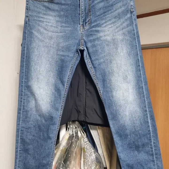 [BUNJANG] Tommy Hilfiger Relaxed Crop Jeans / (세탁 완료)타미진스 릴렉스드 크롭 청바지 32사이즈