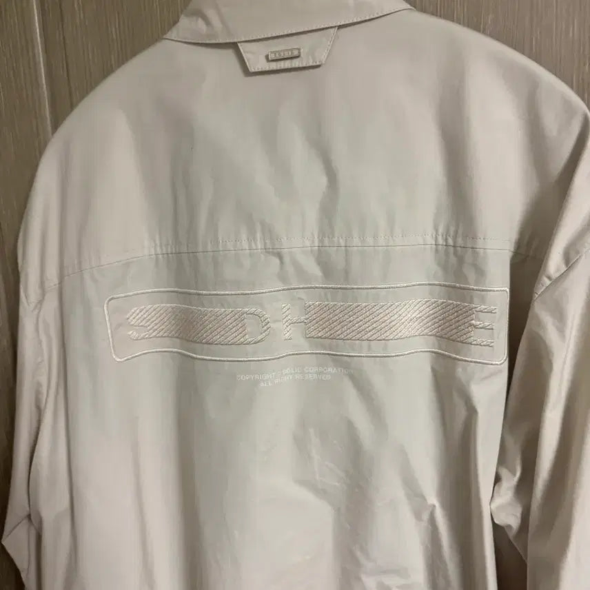 [BUNJANG] Solid Homme Ivory Back Logo Shirt (Size 48) / 솔리드옴므 아이보리 백로고(48)셔츠 판매.