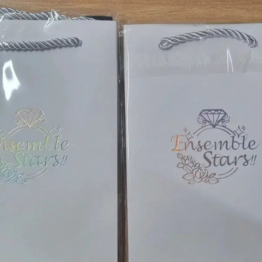 [SOLD OUT] 앙스타) 아오바 츠무기, 사카사키 나츠메 5주년 반지 일괄