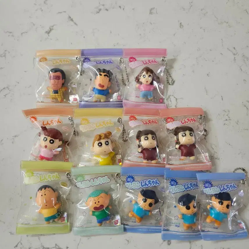 [BUNJANG] Crayon Shin-chan Character Pouch Keychain Set / 짱구 맹구 훈이 철수 원장선생님 파우치 피규어 키링 한정판(새상품)