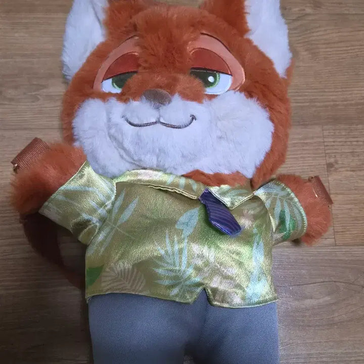 [BUNJANG] Shanghai Zootopia Nick Crossbody Backpack / 상하이 주토피아 닉 인형 크로스백 백팩