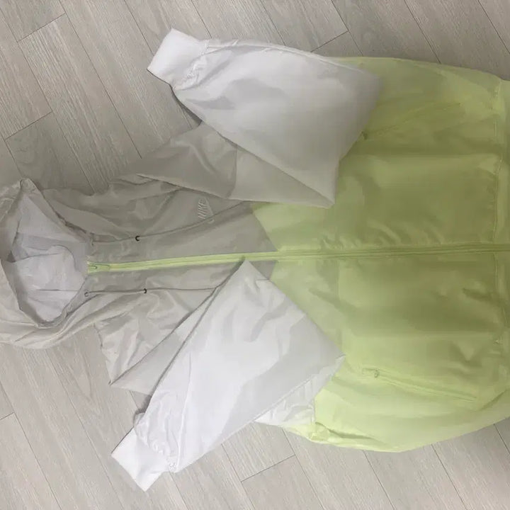 [BUNJANG] Nike Windbreaker Jacket / 나이키 바람막이