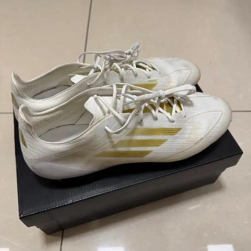 [SOLD OUT] 아디다스 F50 엘리트 축구화 화이트&amp;골드 (275)