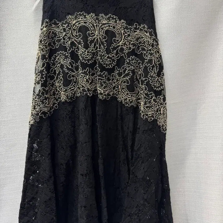 [SOLD OUT] 산드로 hazard rock 레이스 스커트 (26)
