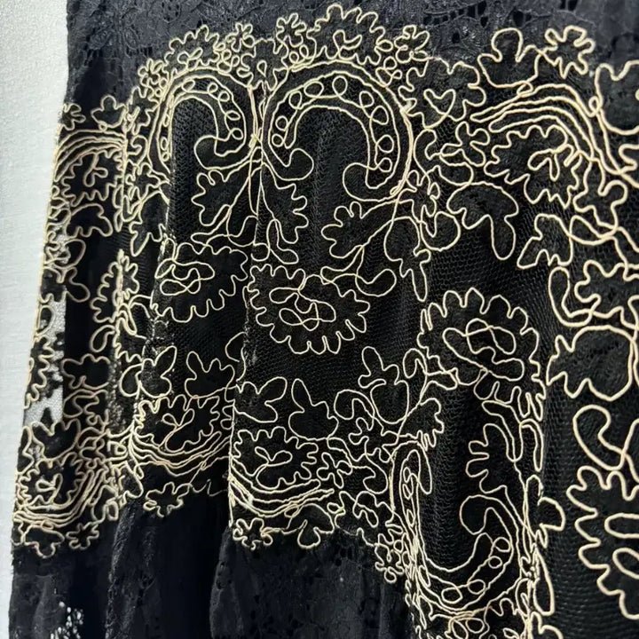 [SOLD OUT] 산드로 hazard rock 레이스 스커트 (26)