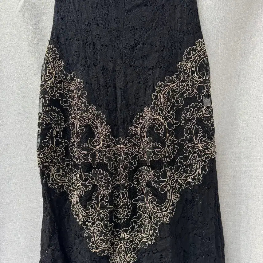 [SOLD OUT] 산드로 hazard rock 레이스 스커트 (26)