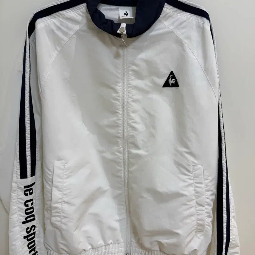 [BUNJANG] Le Coq Sportif Windbreaker Jacket / 르꼬끄 바람막이 시착후 보관 거의 새상품