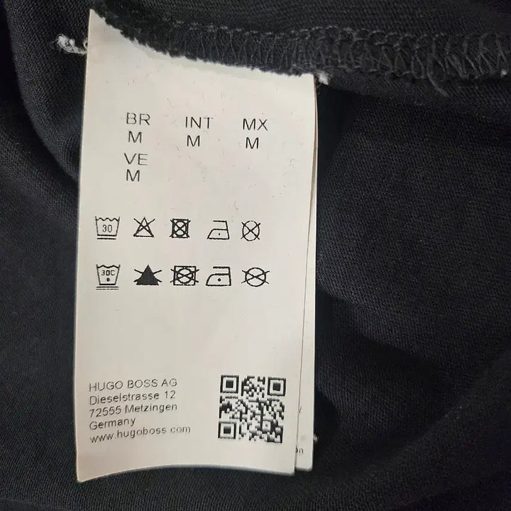 [BUNJANG] Hugo Boss Graphic T-shirt Black / 휴고보스 그래픽 반팔 티 블랙
