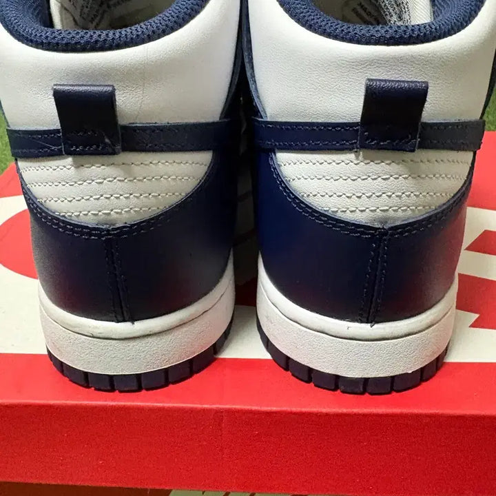 [BUNJANG] Nike Dunk High Championship Navy Sneakers (US 10.5) / (285) 나이키 덩크하이 챔피언쉽 네이비