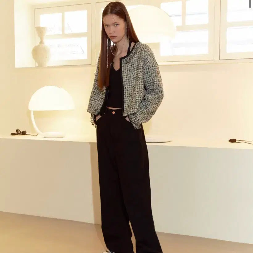 [BUNJANG] Soft Seoul Fringe Crop Tweed Jacket [Black] / 소프트서울 프린지 크롭 트위드 자켓 [블랙]