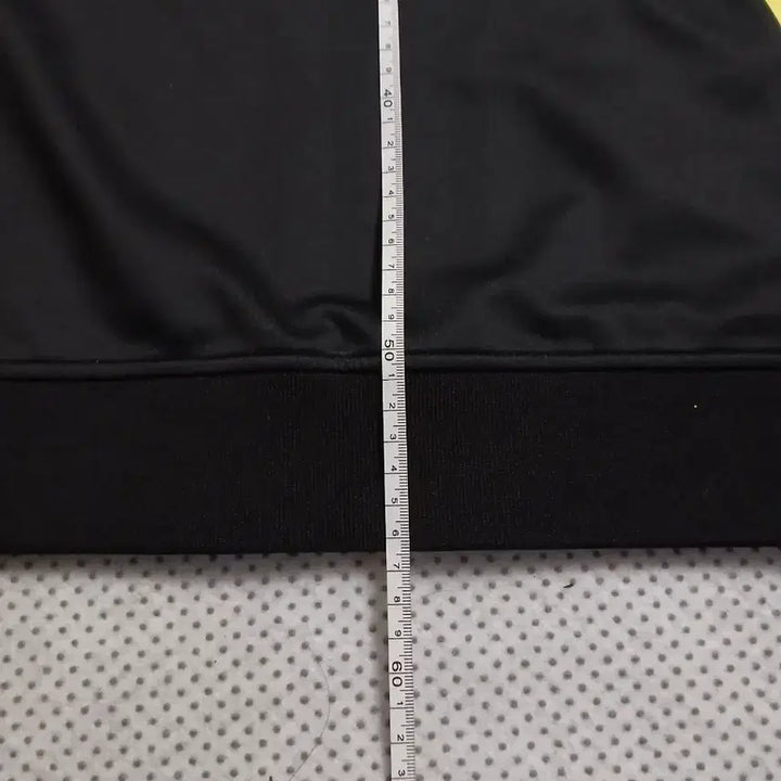 [BUNJANG] Nepa Black Hooded Zip-up Jacket / 네파 블랙 후드집업 자켓