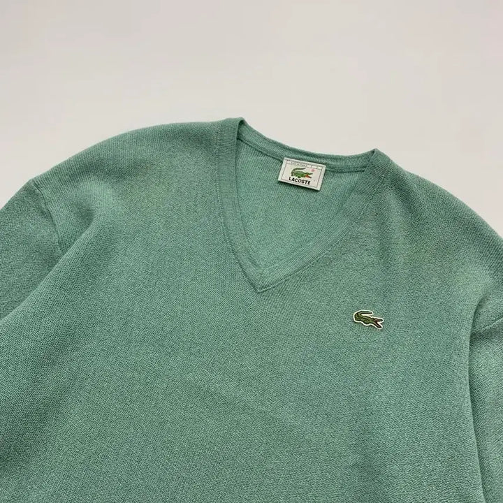 [BUNJANG] Lacoste V-Neck Knit Sweater / 라코스테 브이넥 니트