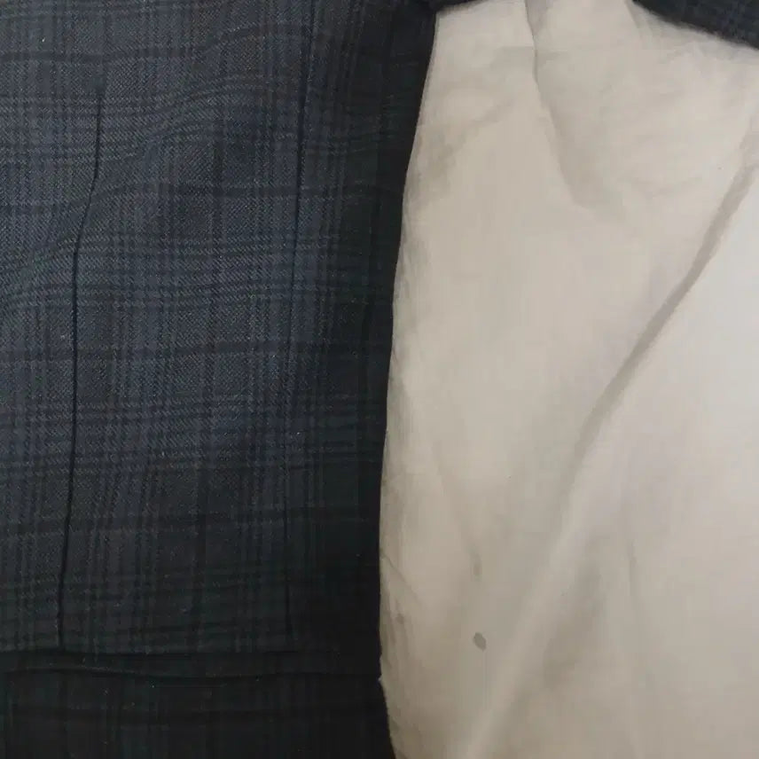 [BUNJANG] Armani Exchange Checkered Casual Blazer / 아르마니 엑스체인지 체크무늬 캐쥬얼 블레이저 (원 버튼)