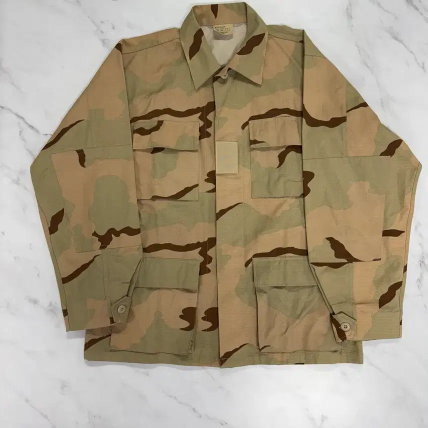 [BUNJANG] Military Camouflage Jacket (105) + US Military Pants / [새제품급] 카모 밀리터리 자켓 105사이즈 (+미군 바지 무료 증정)