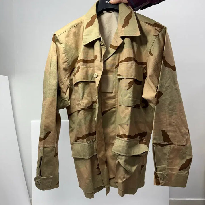[BUNJANG] Military Camouflage Jacket (105) + US Military Pants / [새제품급] 카모 밀리터리 자켓 105사이즈 (+미군 바지 무료 증정)
