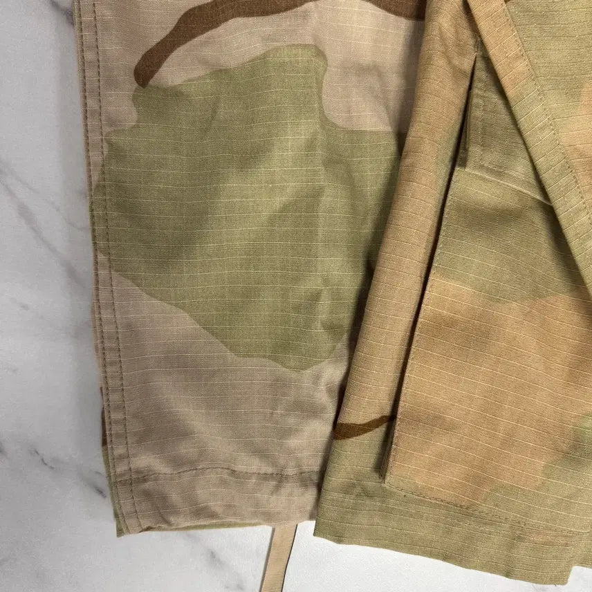 [BUNJANG] Military Camouflage Jacket (105) + US Military Pants / [새제품급] 카모 밀리터리 자켓 105사이즈 (+미군 바지 무료 증정)