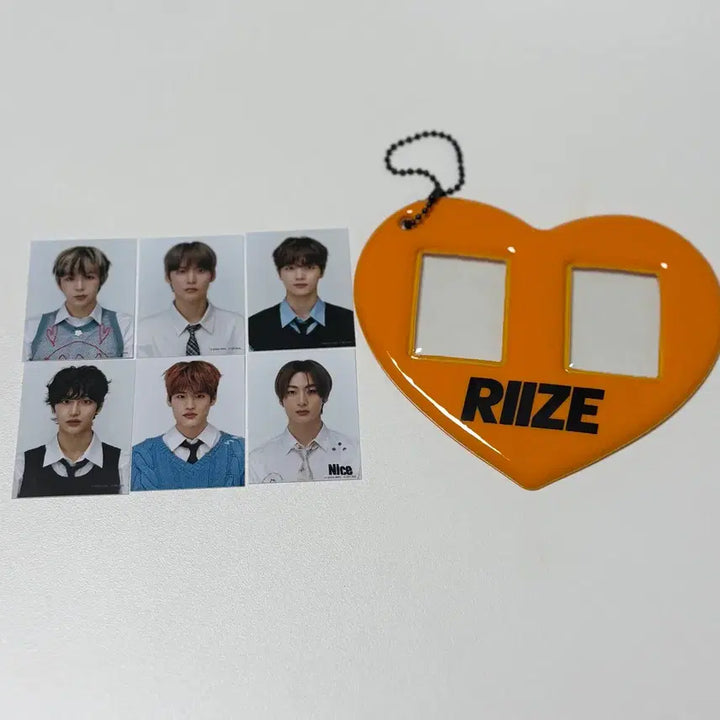 [BUNJANG] RIIZE Photo Set &amp; Photocard Holder / 라이즈 홀투어 증사 &amp; 증사홀더