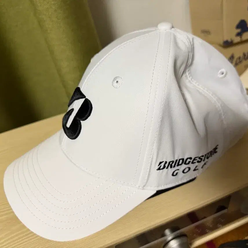 [BUNJANG] Bridgestone TOUR B White Golf Cap / 브리지스톤 TOUR B  모자 -화이트색
