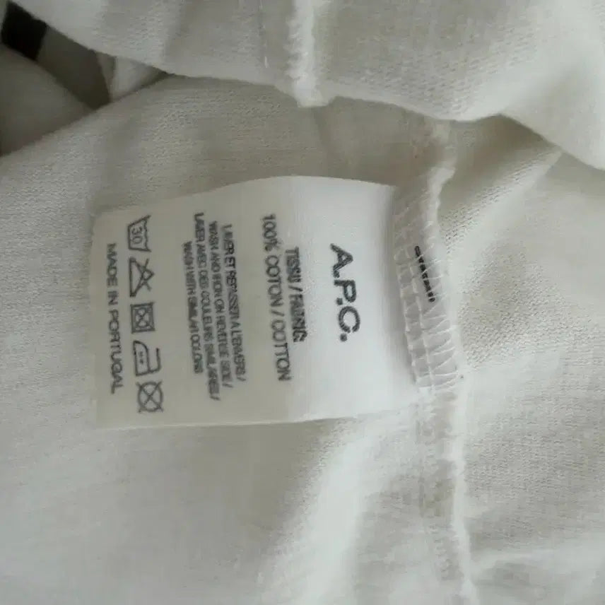 [SOLD OUT] A.P.C. 아페쎄 화이트 기본 반팔 티셔츠 (L)