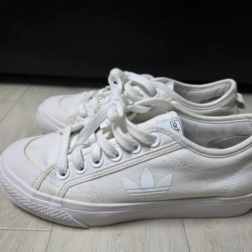[SOLD OUT] 아디다스 운동화 니짜 트레포일