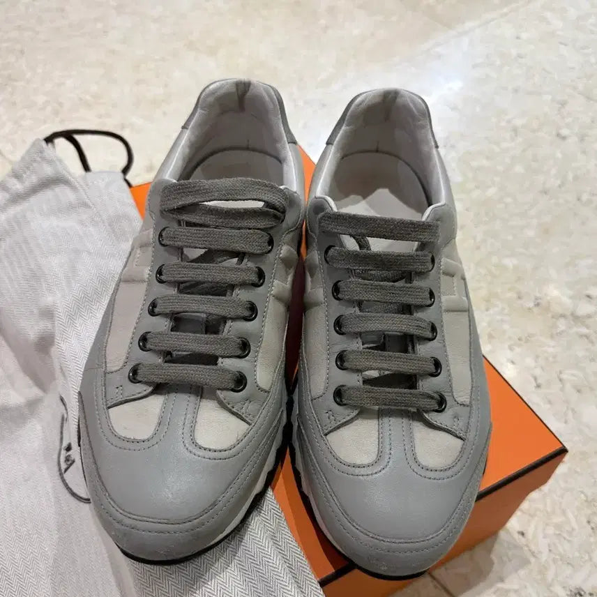 [BUNJANG] Hermes Trail Sneakers / 에르메스 트레일 스니커즈