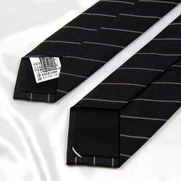 [SOLD OUT] 디올 신형 5.1cm 미사용 S등급 남자 명품넥타이