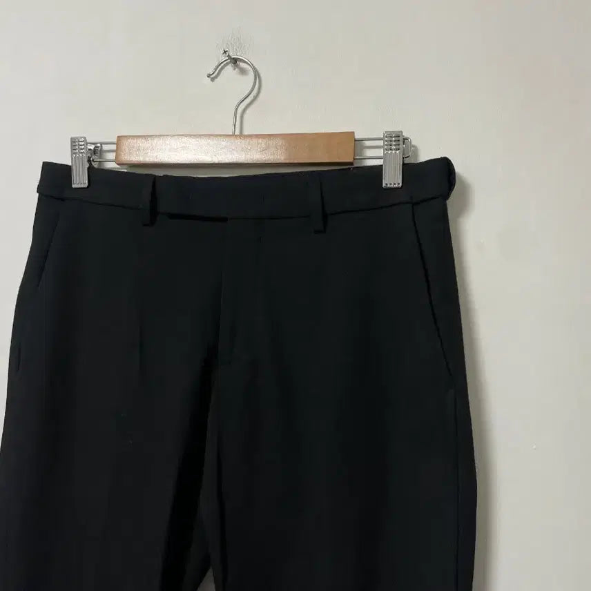 [BUNJANG] Musinsa Standard Tapered Fit Slacks / 30 무신사스탠다드 스판 테이퍼드핏 슬랙스 바지 정품
