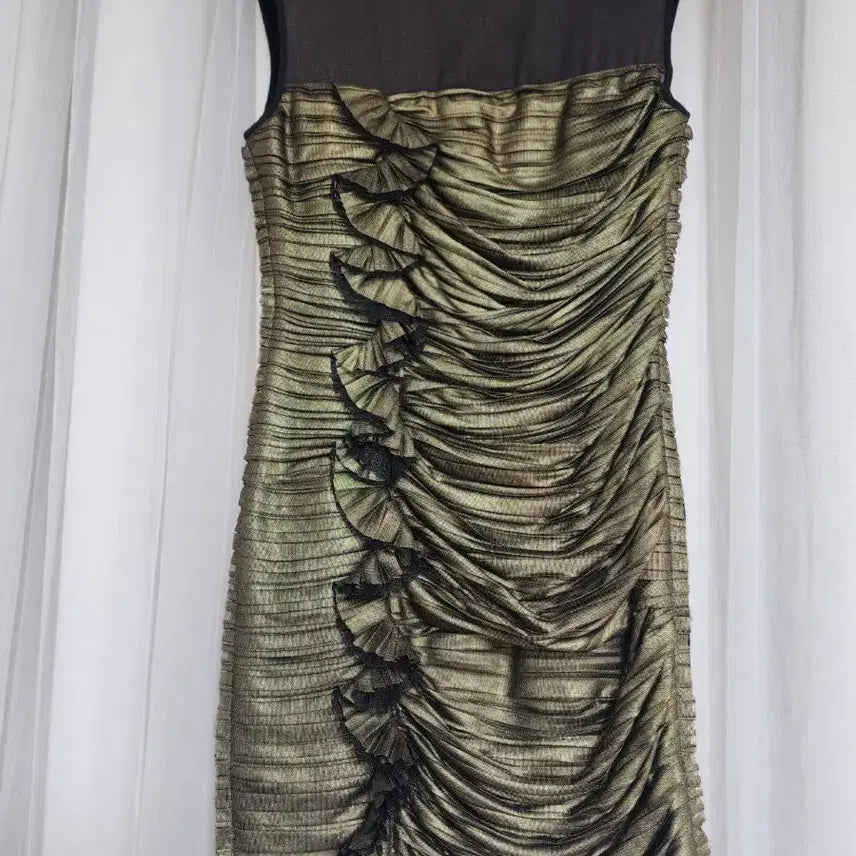 [BUNJANG] MOJO.S.PHINE Shirred Dress / MOJO.S.PHINE  셔링 원피스