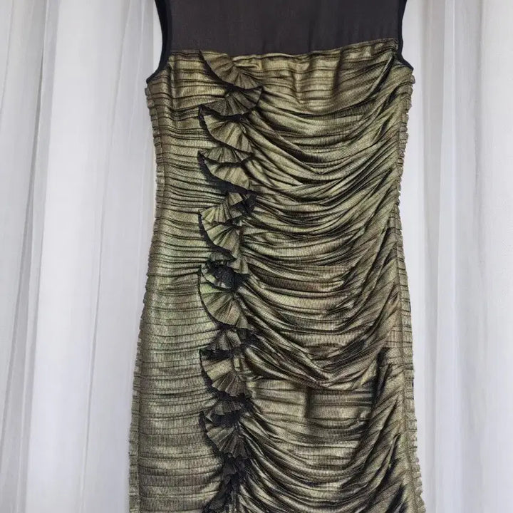 [BUNJANG] MOJO.S.PHINE Shirred Dress / MOJO.S.PHINE  셔링 원피스