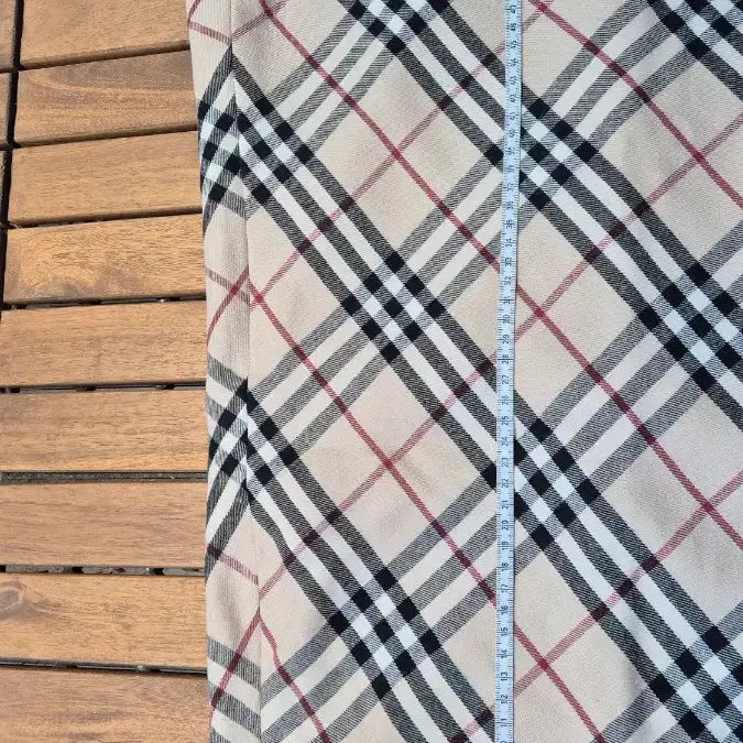 [BUNJANG] Burberry Check Pattern Midi Skirt / 버버리 체크 패턴 스커트
