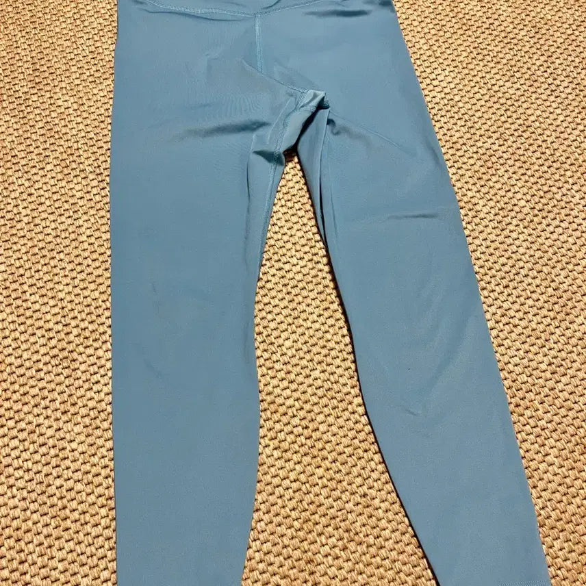 [BUNJANG] Nike Blue Leggings for Yoga and Pilates / 나이키 블루  레깅스 요가 필라테스 운동