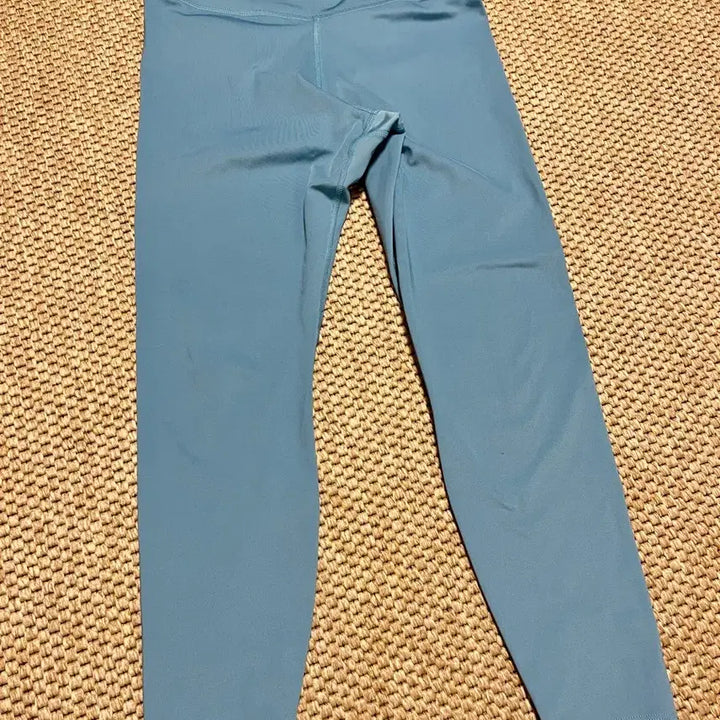 [BUNJANG] Nike Blue Leggings for Yoga and Pilates / 나이키 블루  레깅스 요가 필라테스 운동