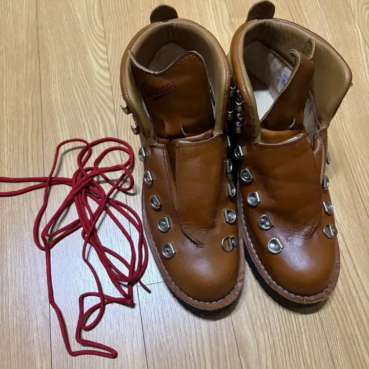 [BUNJANG] Danner Mountain Light Boots 8.5 EE / 대너 마운틴 라이트 8.5EE