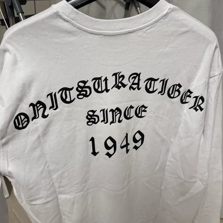 [SOLD OUT] [L] 오니츠카타이거 롱슬리브